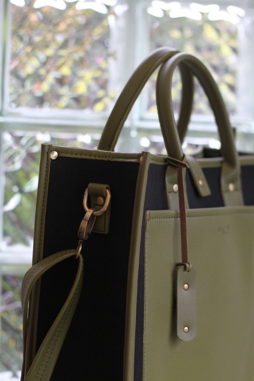 Elegance Leather Tote Bag